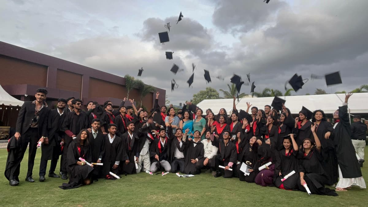 🎭 Graduation or Graduation Drama?